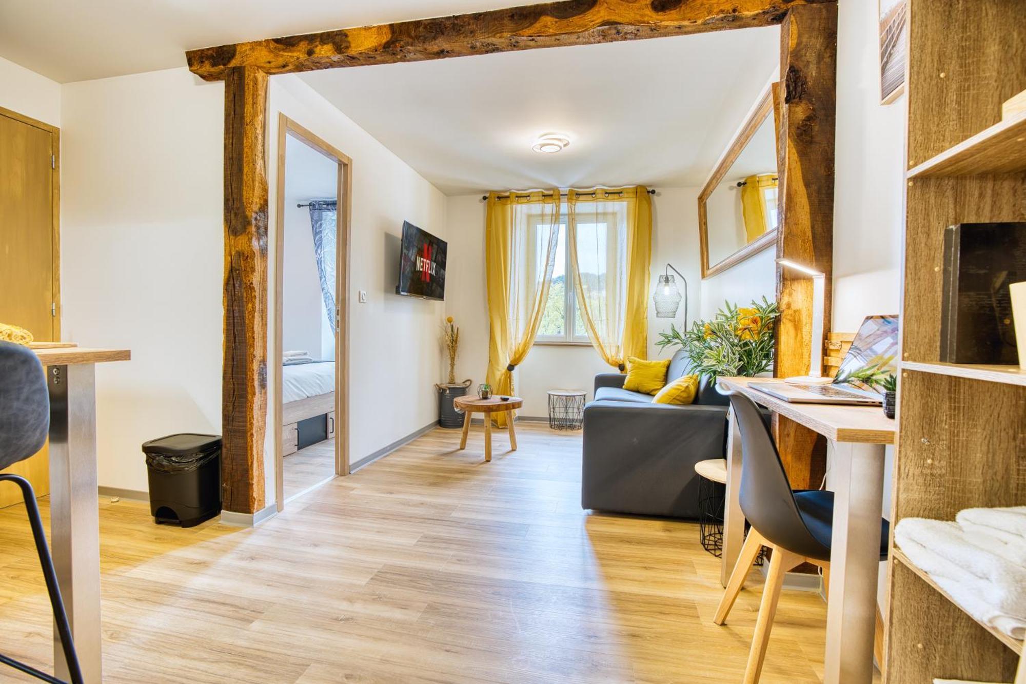 Apartamento Les Hourtous Netflix Wi-Fi Fibre Terasse 4 Pers Banassac Exterior foto